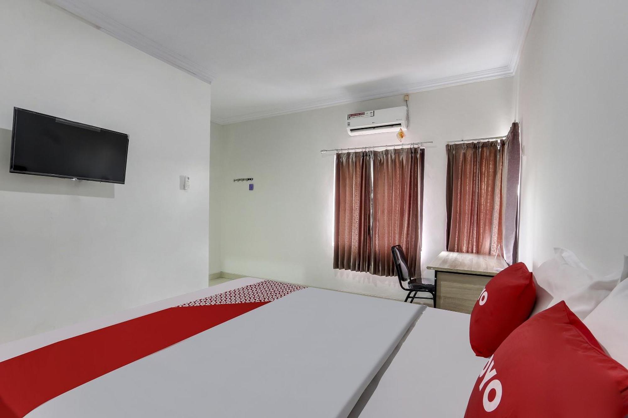 Oyo 91082 Nathania Exclusive Sleman  Εξωτερικό φωτογραφία